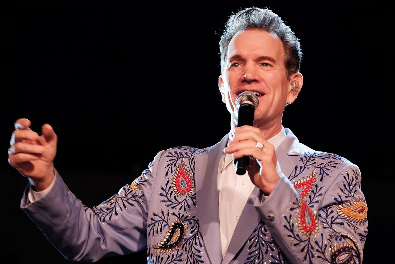Chris Isaak